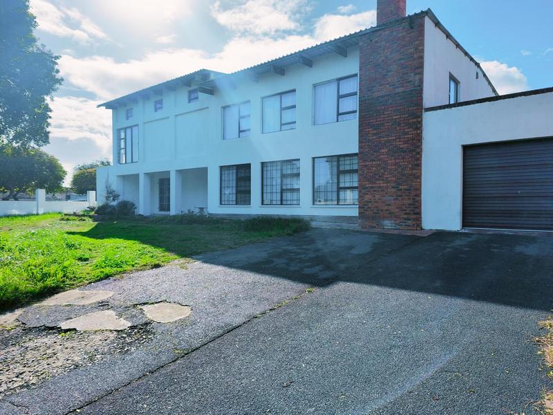 16 Bedroom Property for Sale in Belhar Western Cape